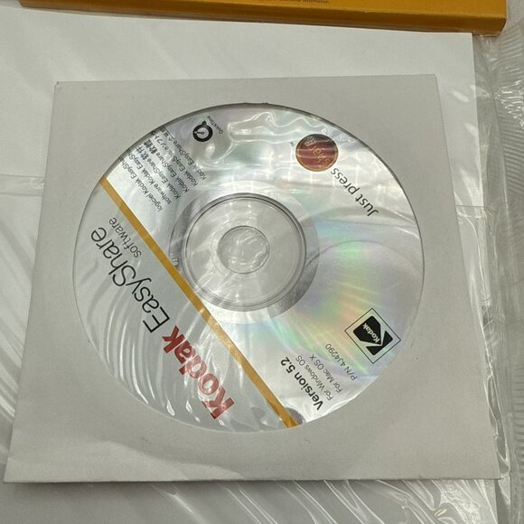 Kodak EasyShare Printer Dock Series 3 + C310 Camera w/ 300 Photo Paper Works - Picture 5 of 16